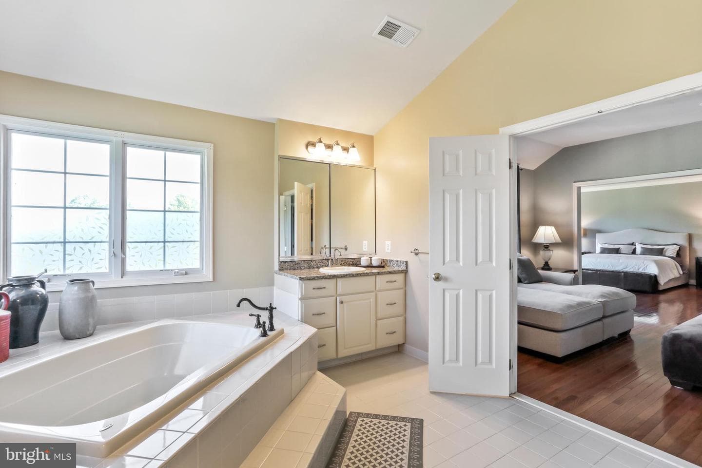 40788 Lastos Court photo 54