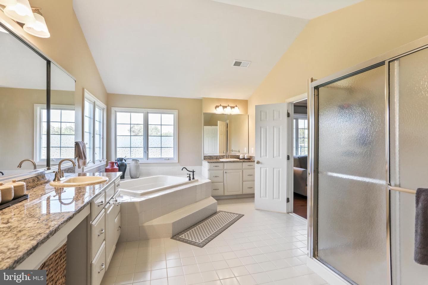 40788 Lastos Court photo 55