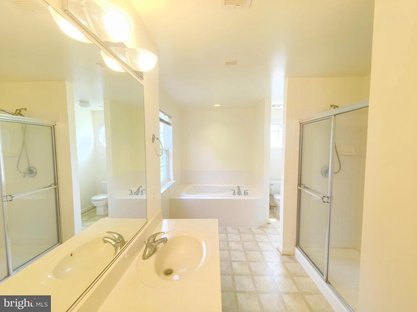 35547 Sarasota Street photo 18