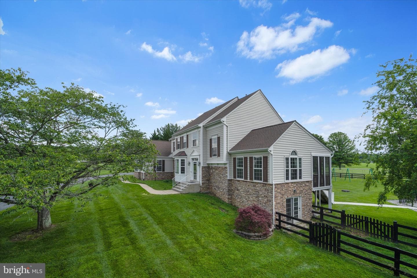 17760 Julie Ann Court photo 60