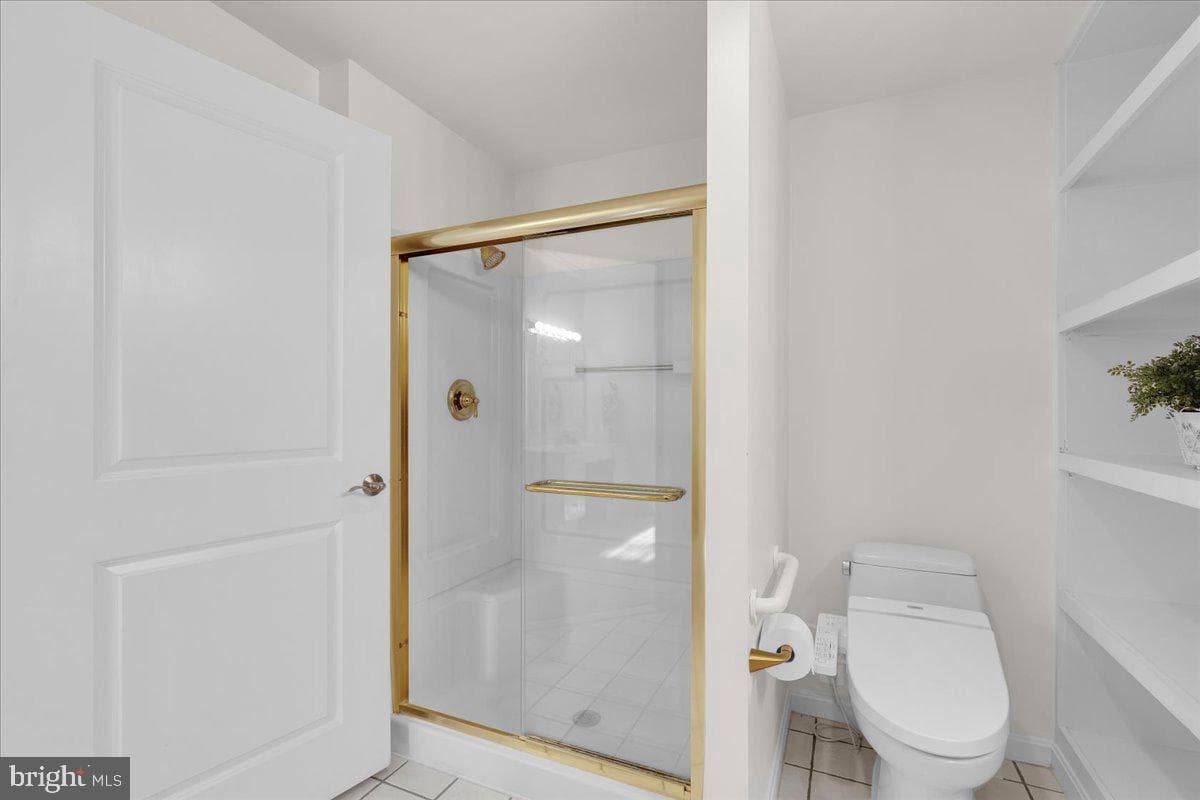 19400 Lansdowne Woods Boulevard #110 photo 25