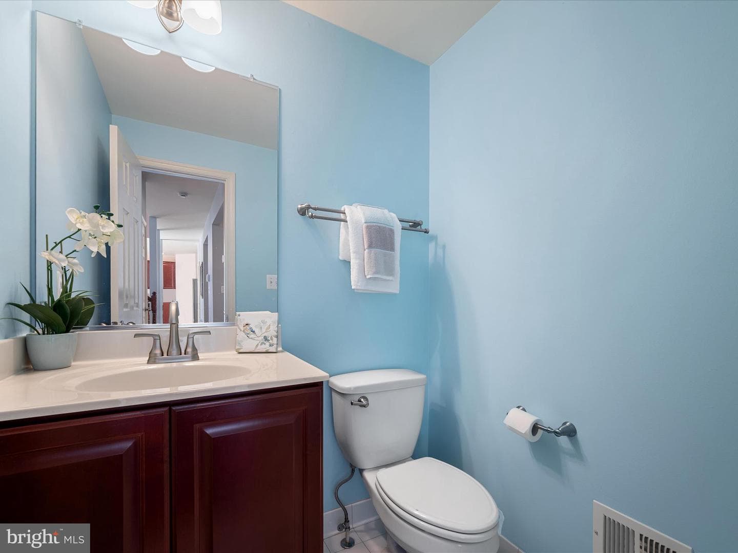 17659 Cleveland Park Drive photo 30