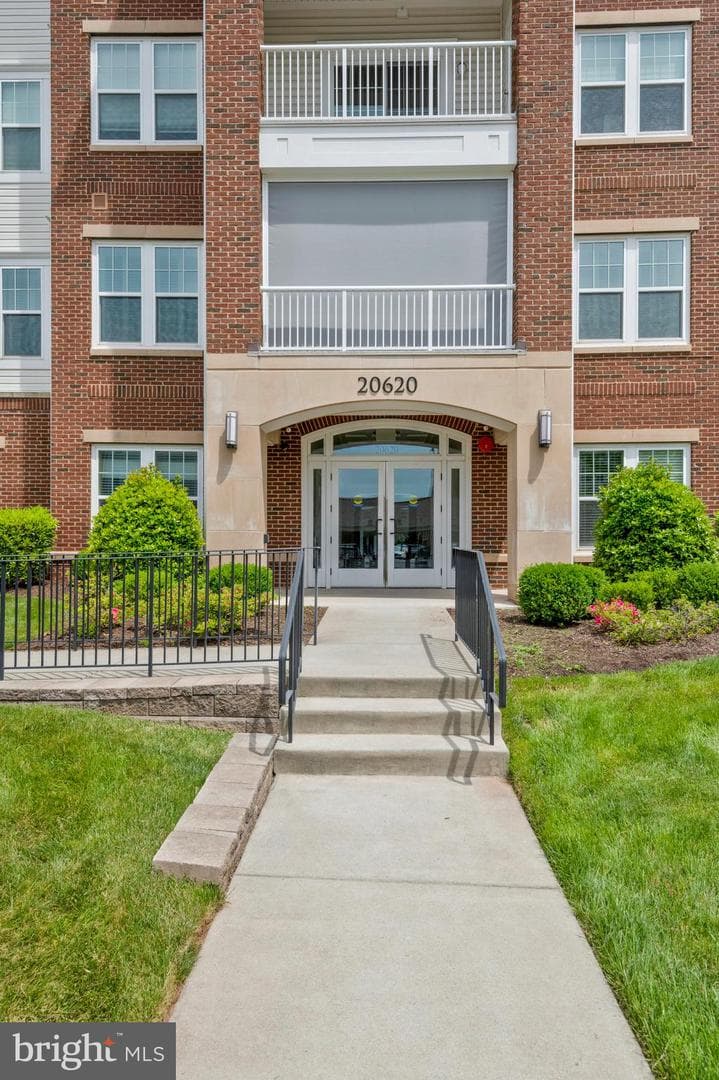 20620 Hope Spring Terrace #401 photo 1