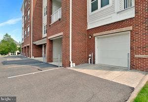 20620 Hope Spring Terrace #401 photo 33