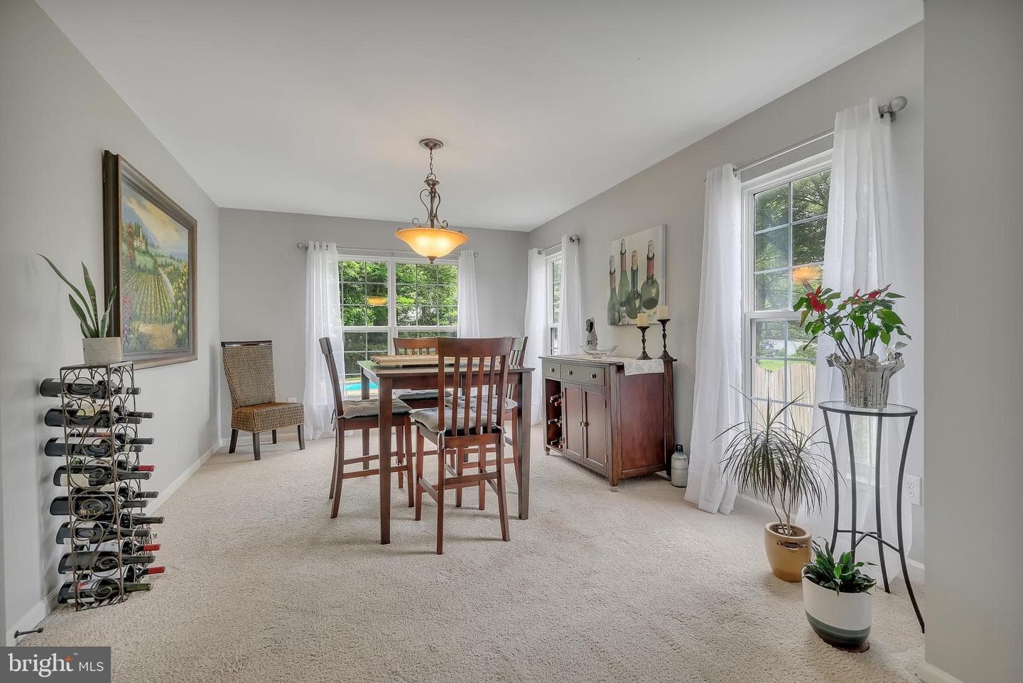 208 Oakcrest Manor Drive NE photo 13