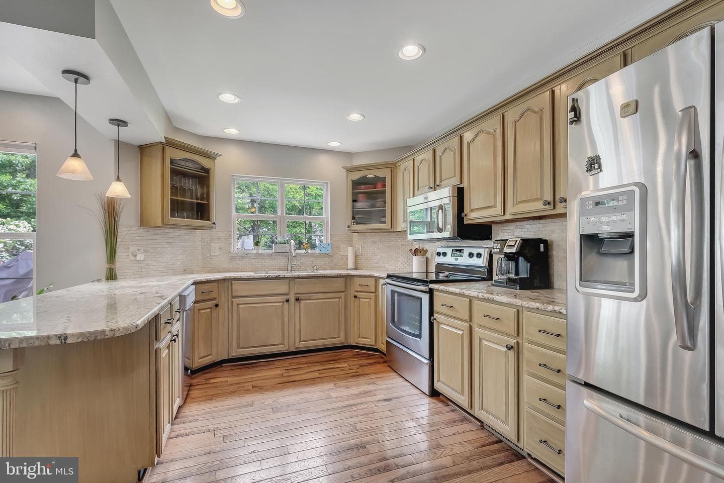 208 Oakcrest Manor Drive NE photo 7