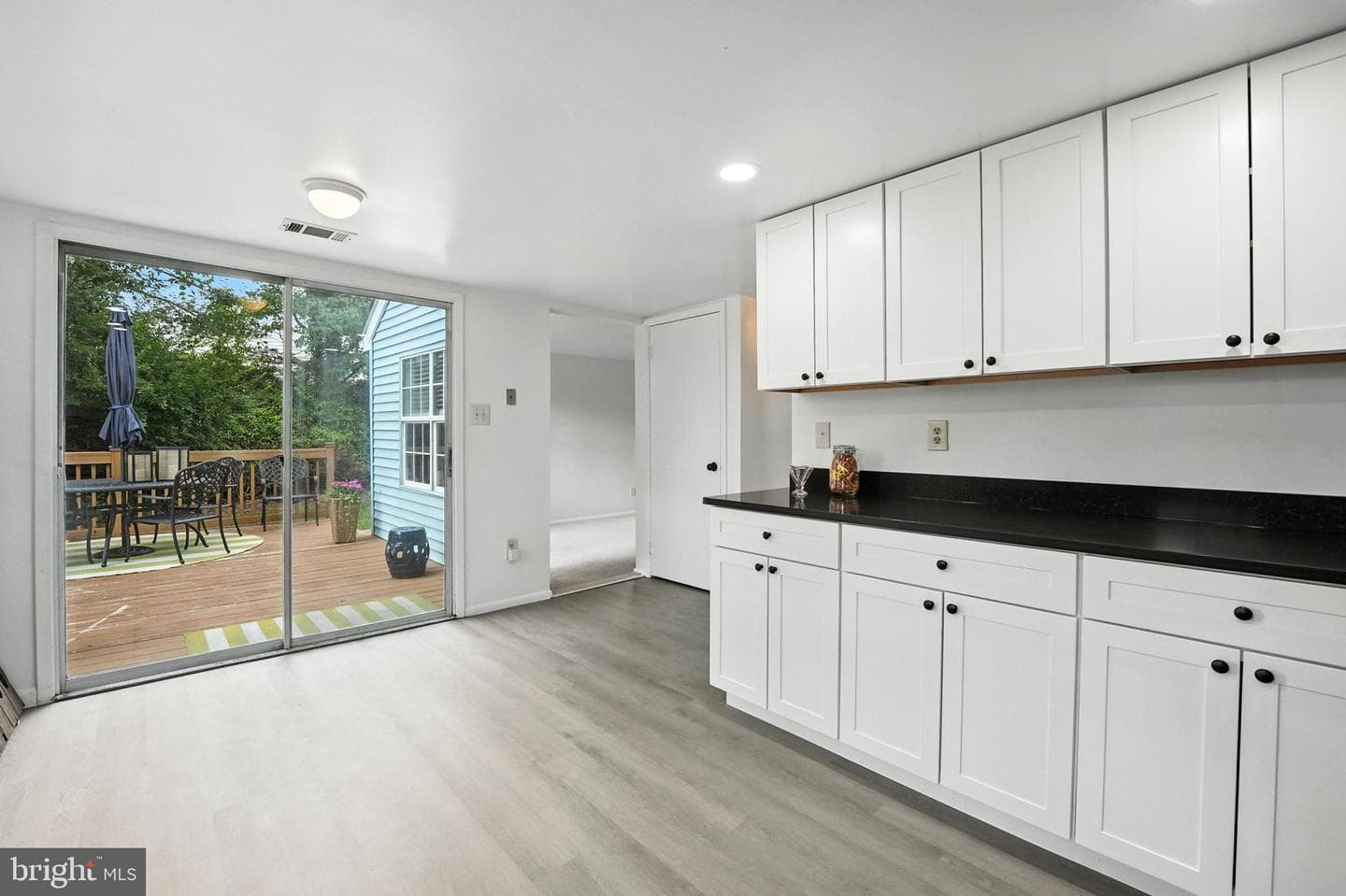 111 Elm Tree Lane photo 9