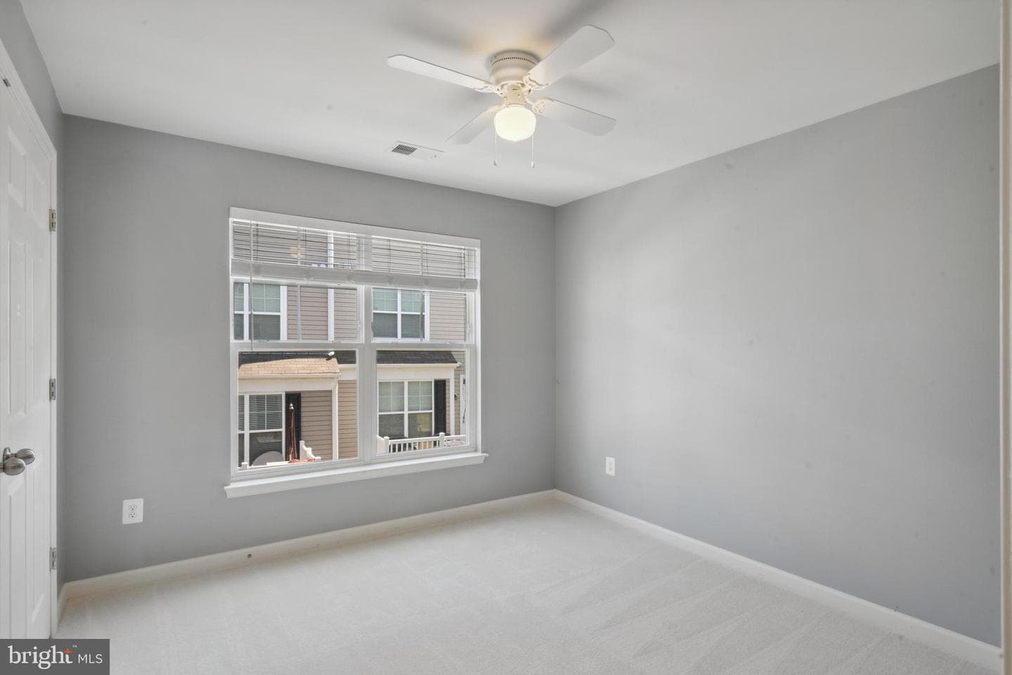 24682 Caribou Square photo 29