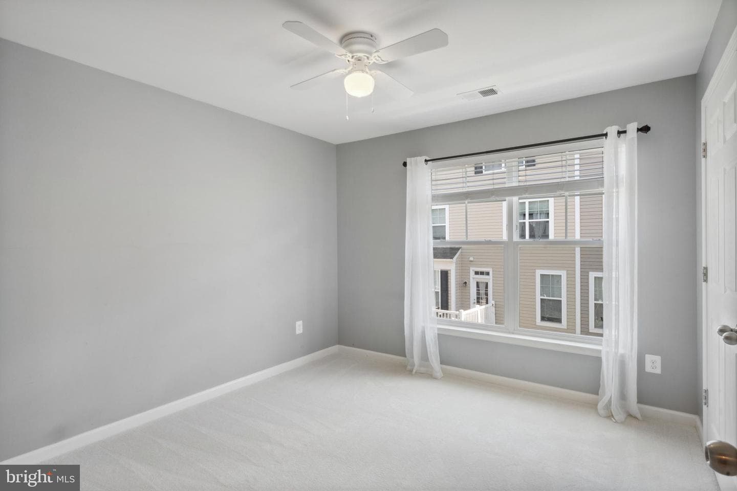 24682 Caribou Square photo 31