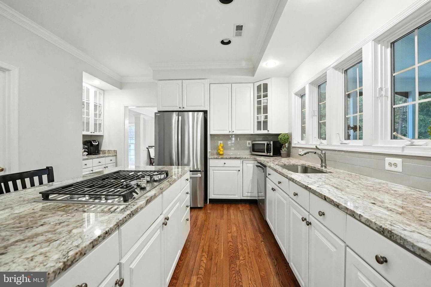 638 Meade Drive SW photo 13