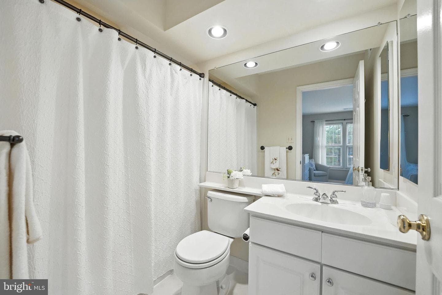 638 Meade Drive SW photo 35