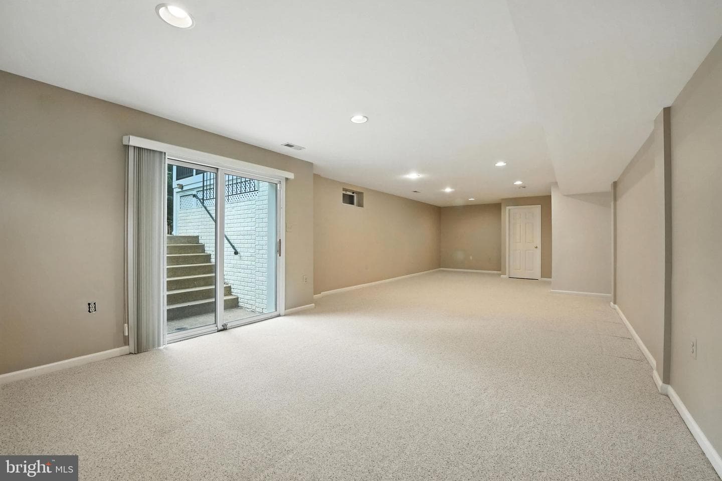 638 Meade Drive SW photo 46