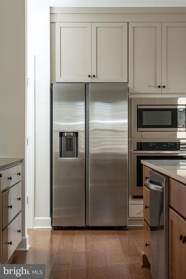 43089 Greeley Square photo 8