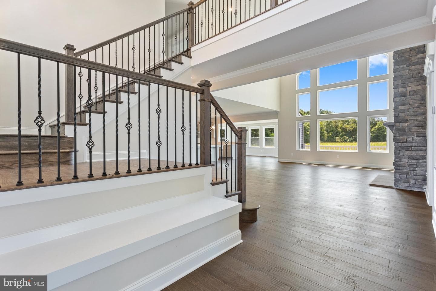 12235 Mary Lane photo 10