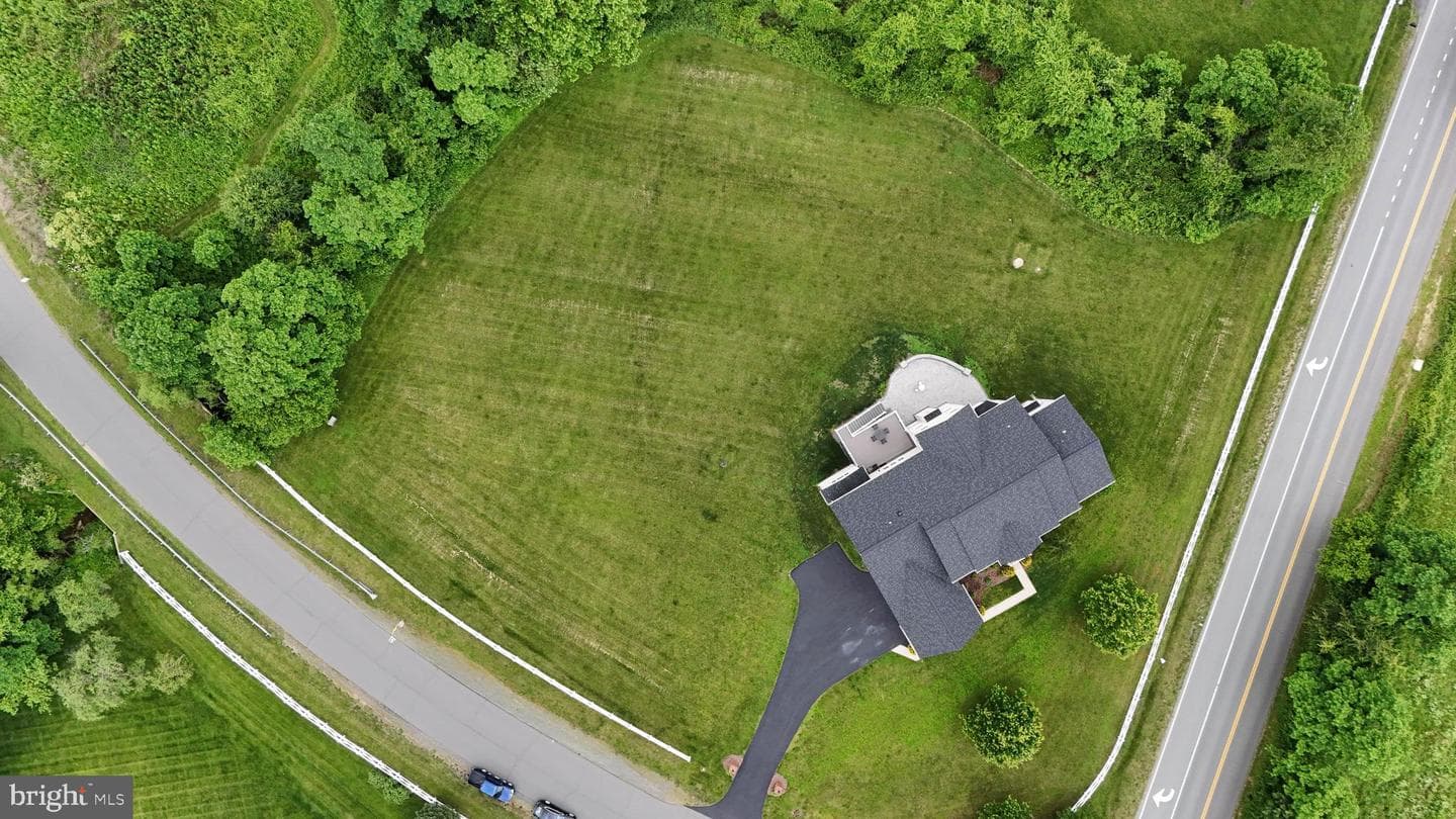 14785 Bankfield Drive photo 74