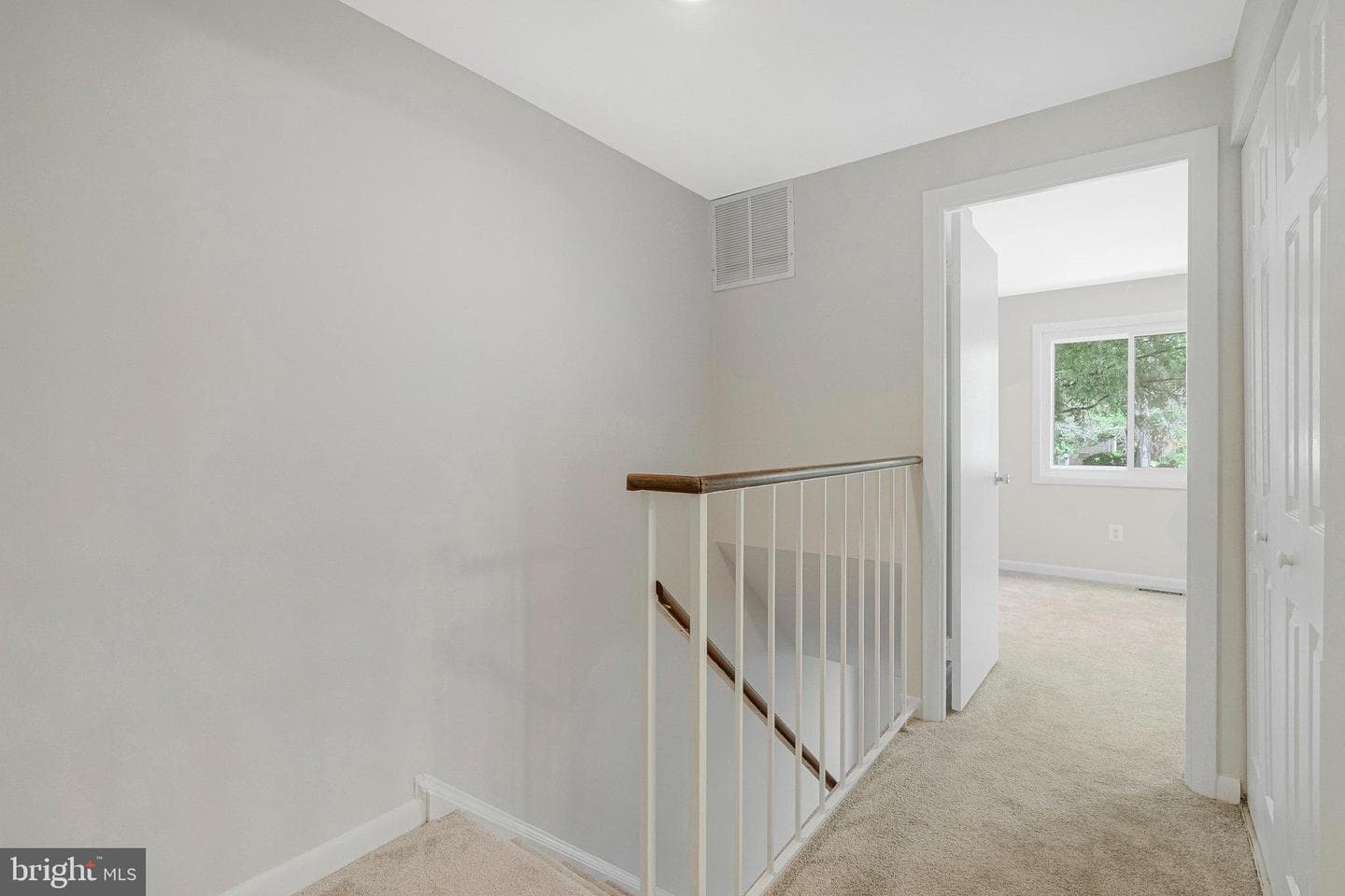 308 Sanderson Drive photo 21
