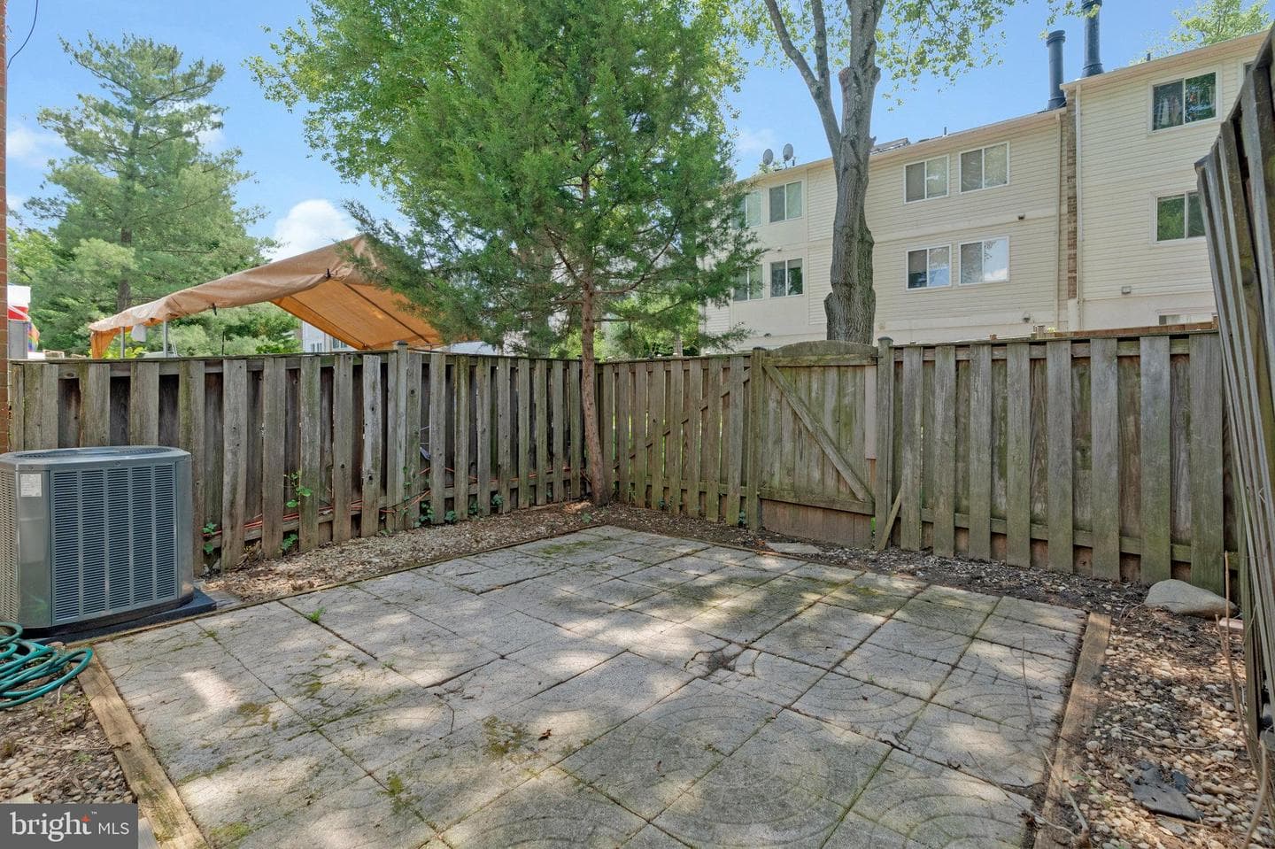 308 Sanderson Drive photo 35