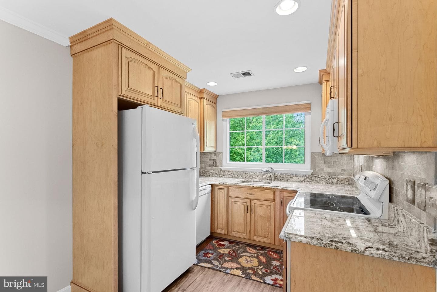 1003 Foxhunt Terrace NE #201 photo 16