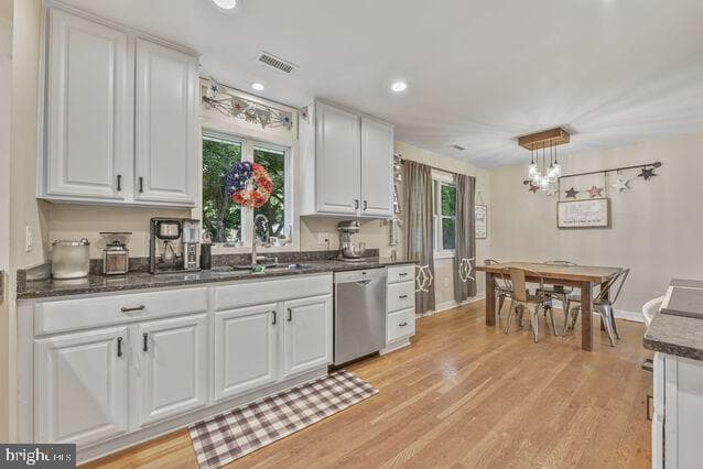 32 Hamilton Terrace Drive photo 12