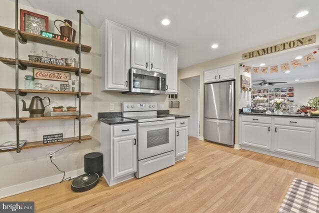 32 Hamilton Terrace Drive photo 9