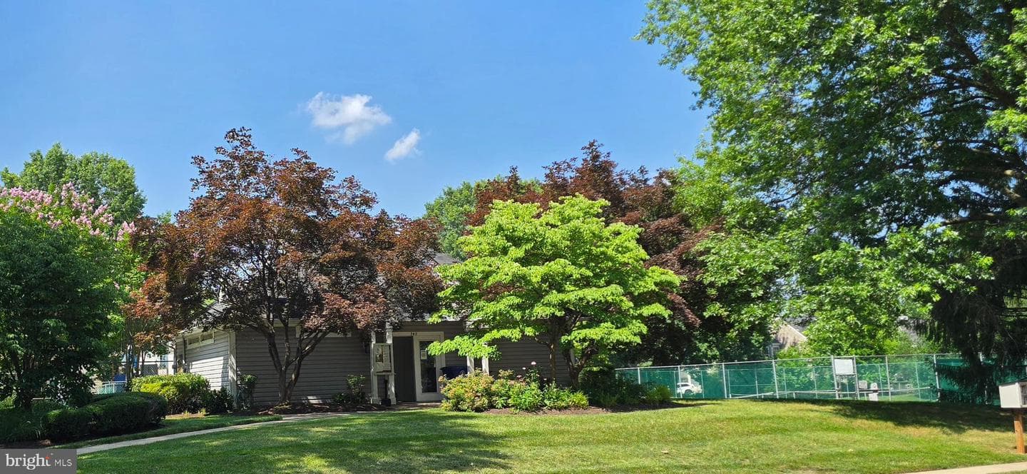 322 Deerpath Avenue SW photo 58
