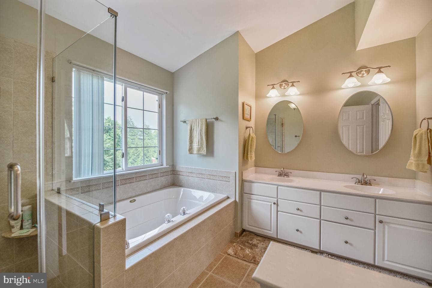 43076 Stonecottage Place photo 13