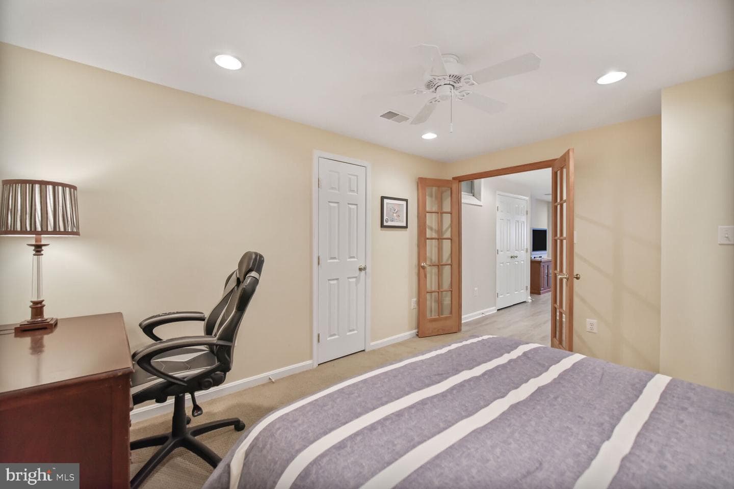 43076 Stonecottage Place photo 23