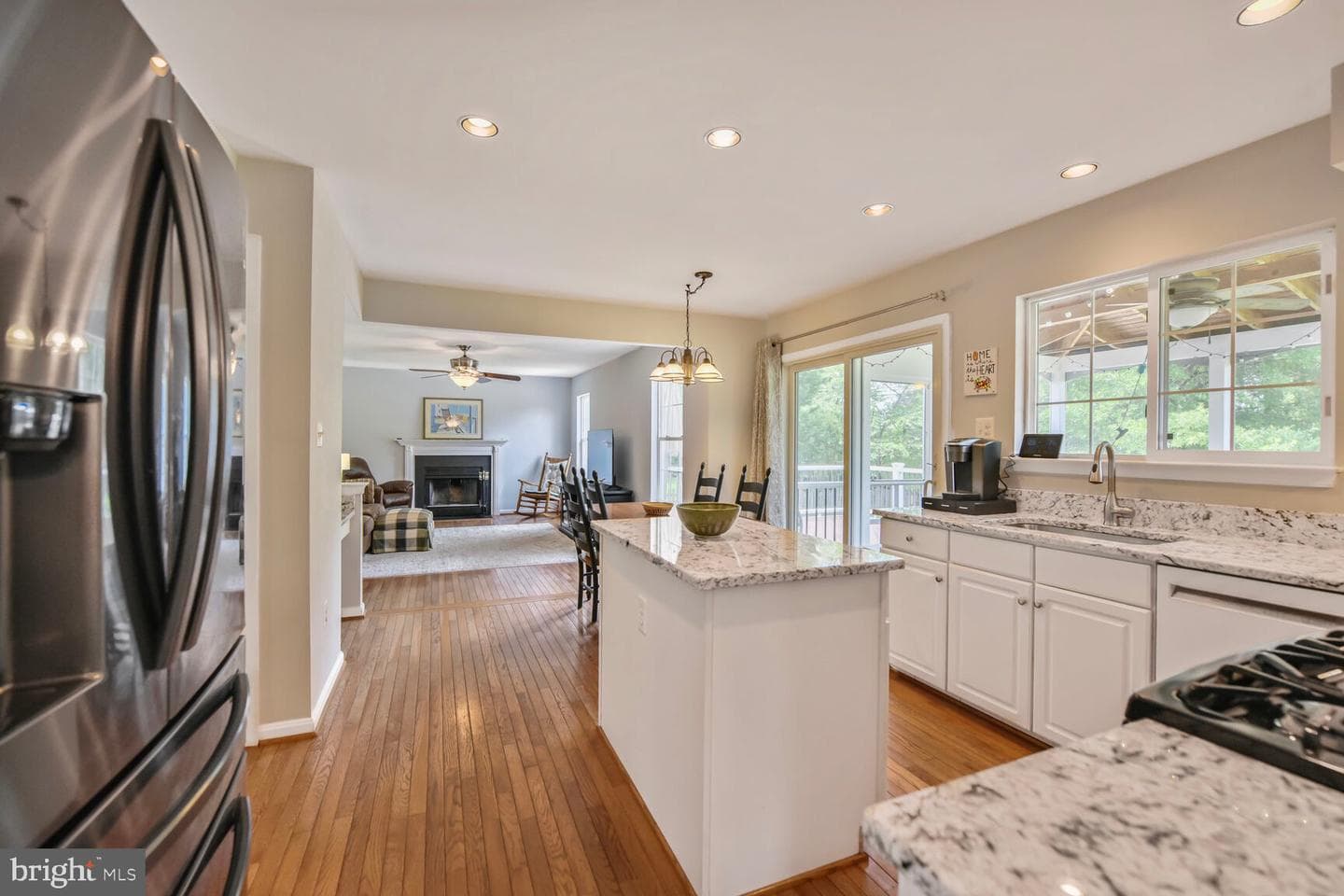 43076 Stonecottage Place photo 5