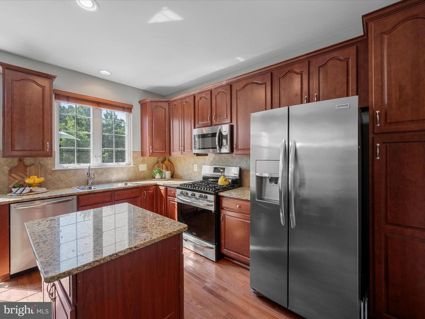 20430 Chetwood Terrace photo 23