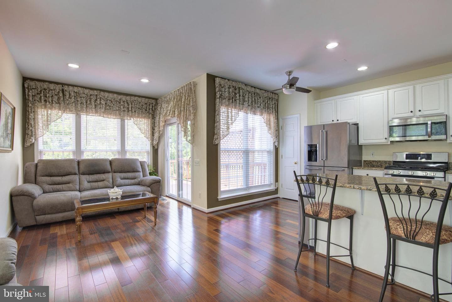 43855 Tattinger Terrace photo 18