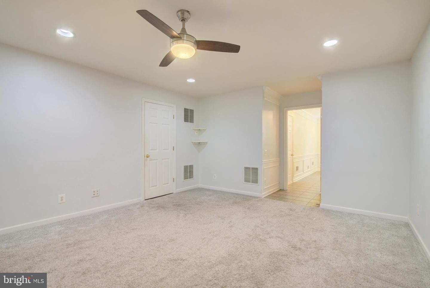 43855 Tattinger Terrace photo 39