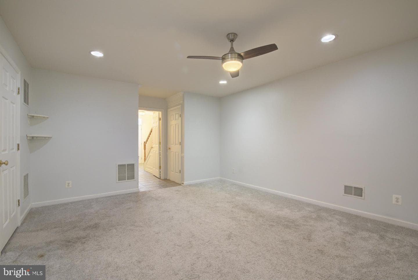 43855 Tattinger Terrace photo 40