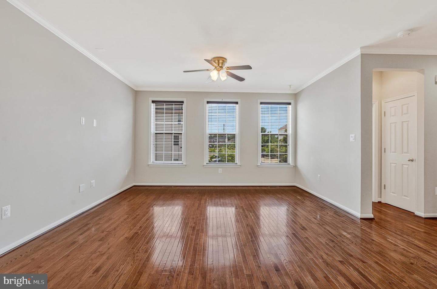 24847 Mason Dale Terrace photo 9