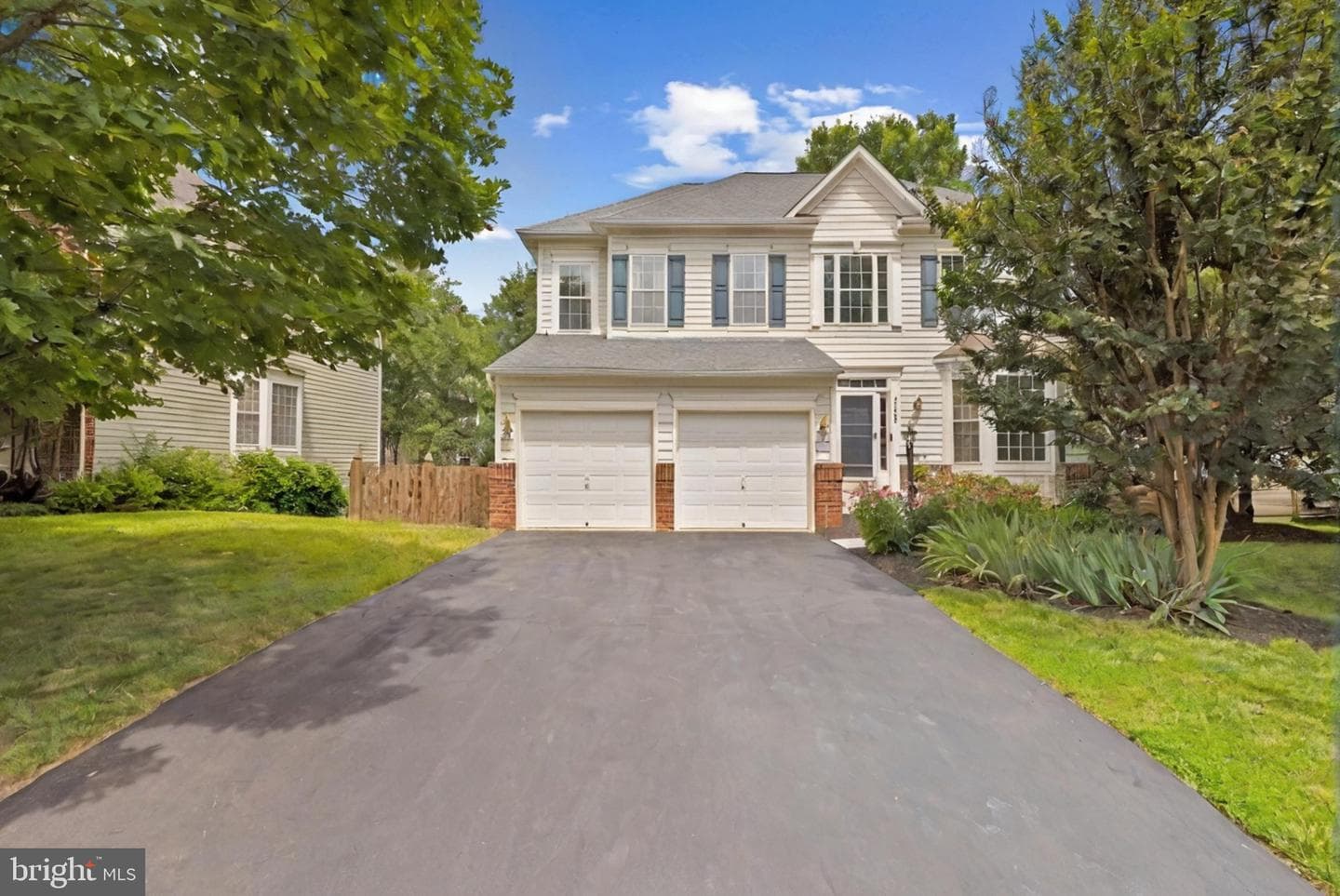 42920 Cattail Meadows Place photo 2
