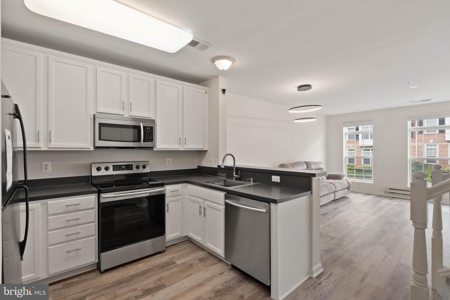 19278 Harlow Square photo 11