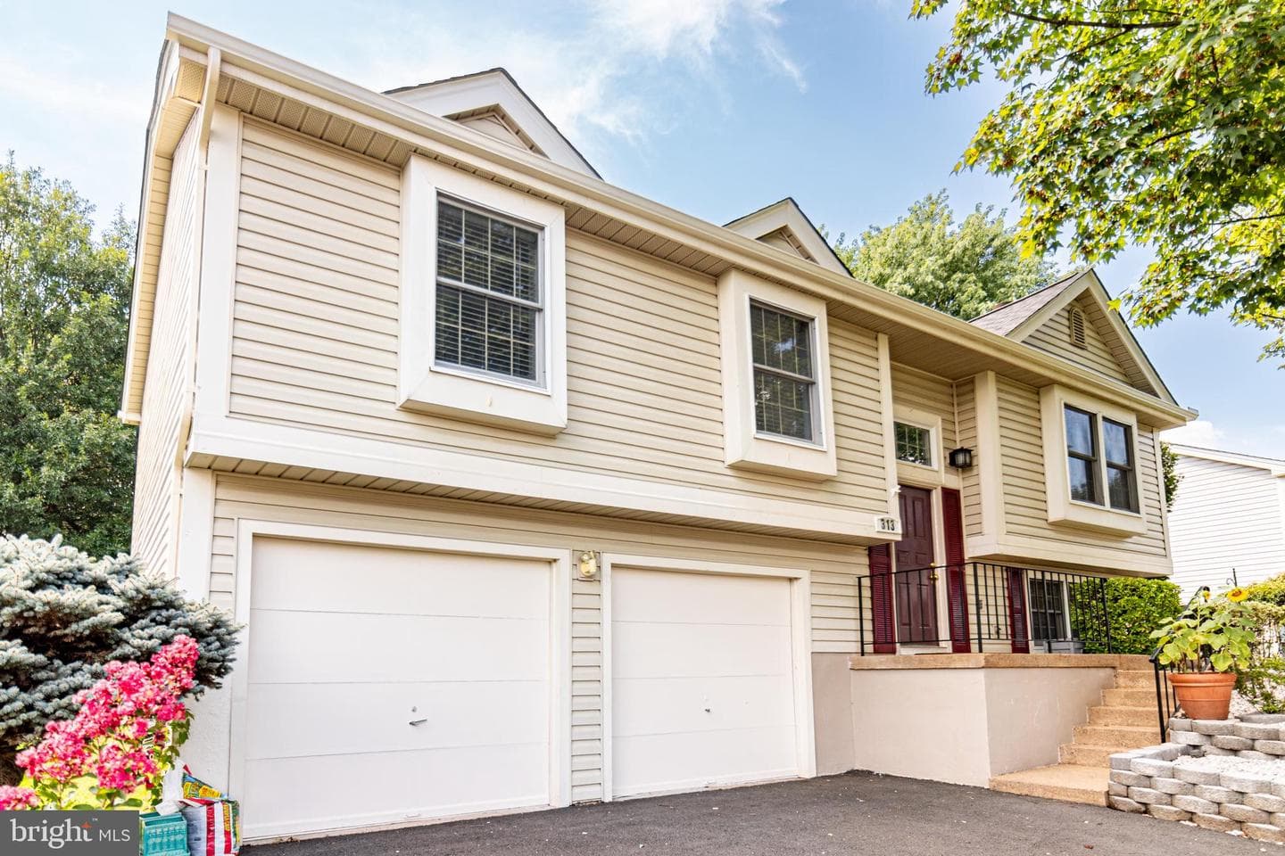 313 Samantha Drive