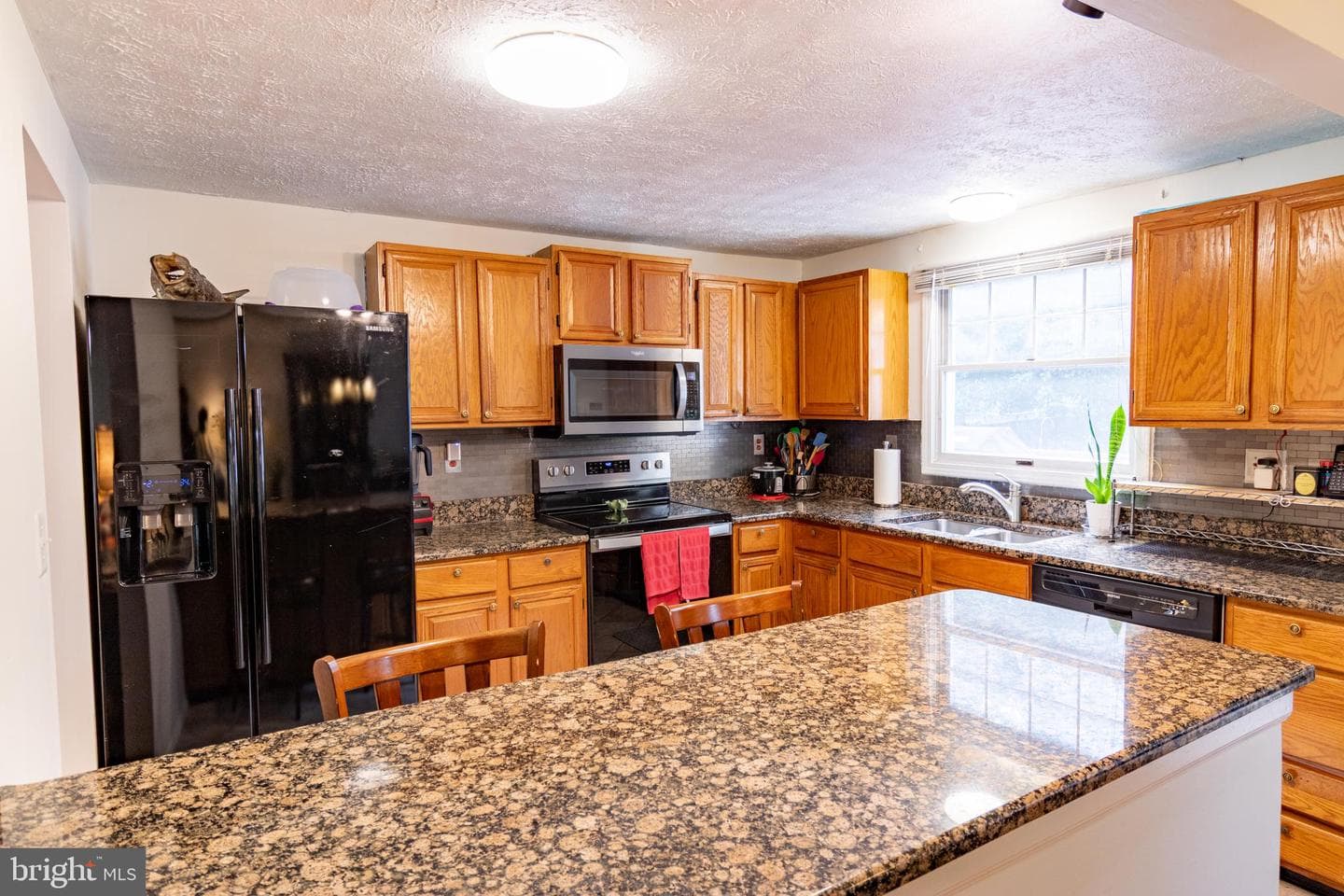 313 Samantha Drive photo 10