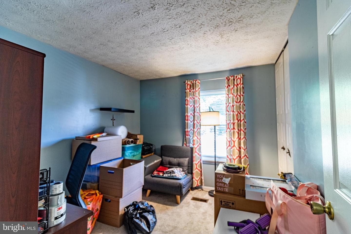 313 Samantha Drive photo 16