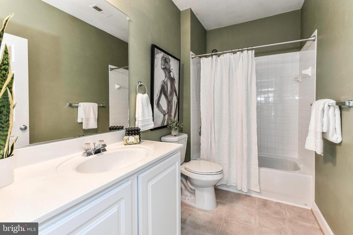 42435 Hollyhock Terrace #302 photo 20