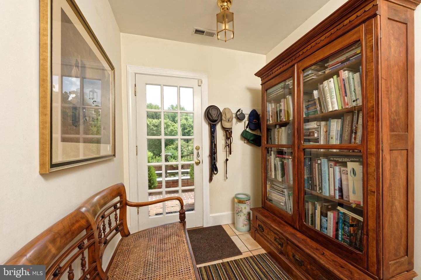 23358 Dover Road photo 16