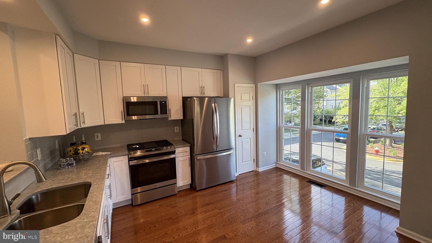 20353 Briarcliff Terrace photo 6