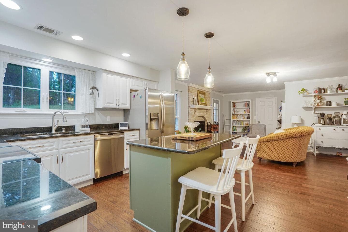 8 Moss Road photo 13