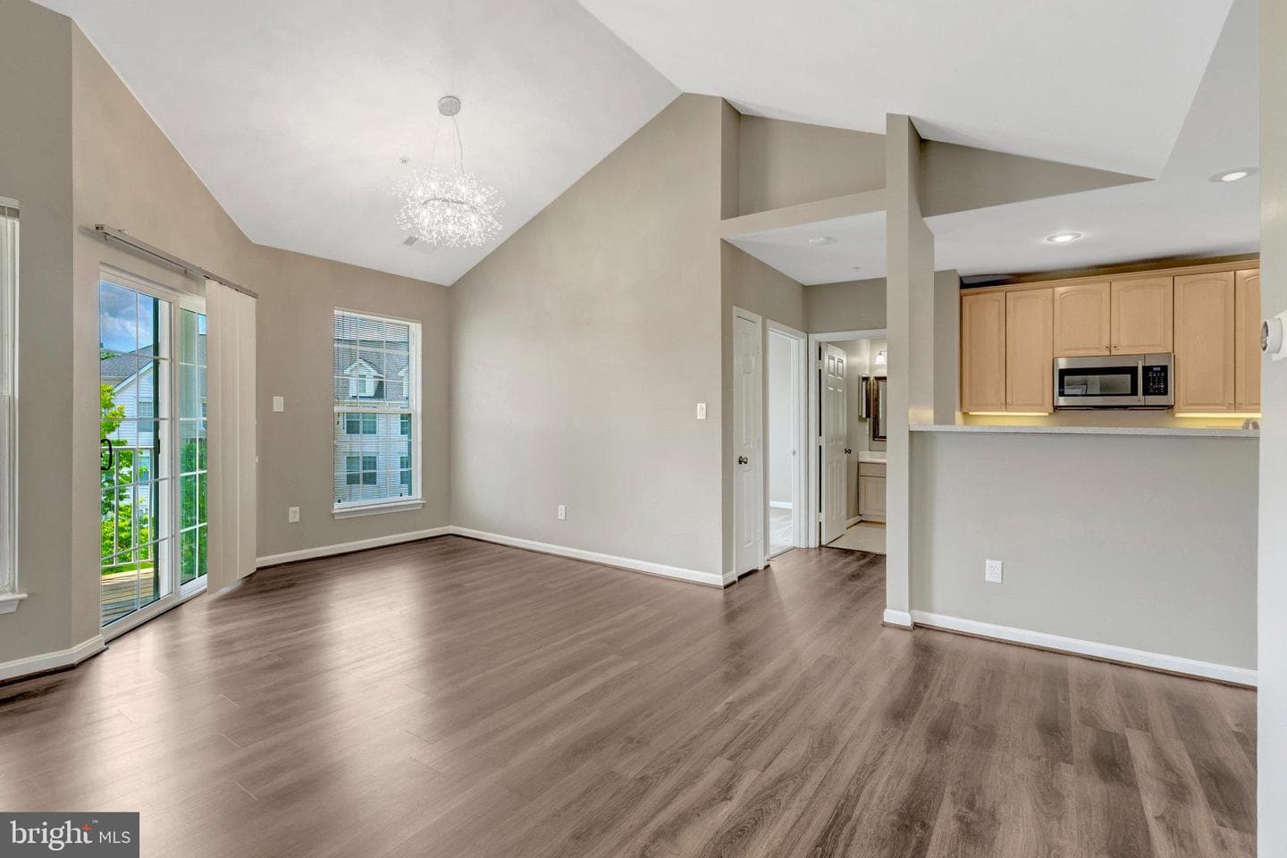 25280 Lake Shore Square #304 photo 12