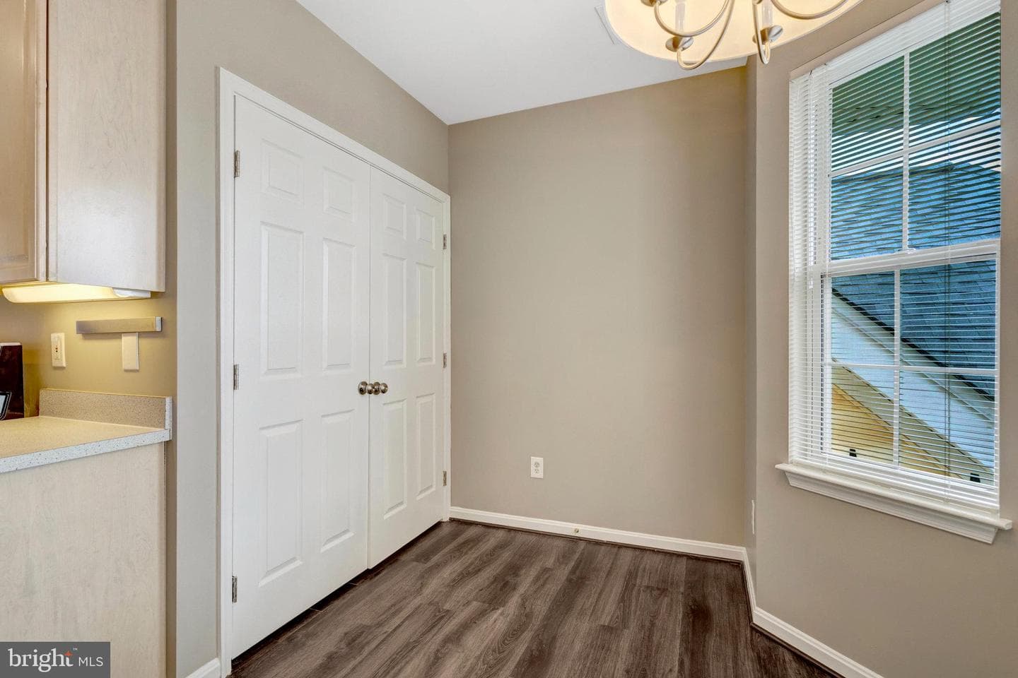 25280 Lake Shore Square #304 photo 31