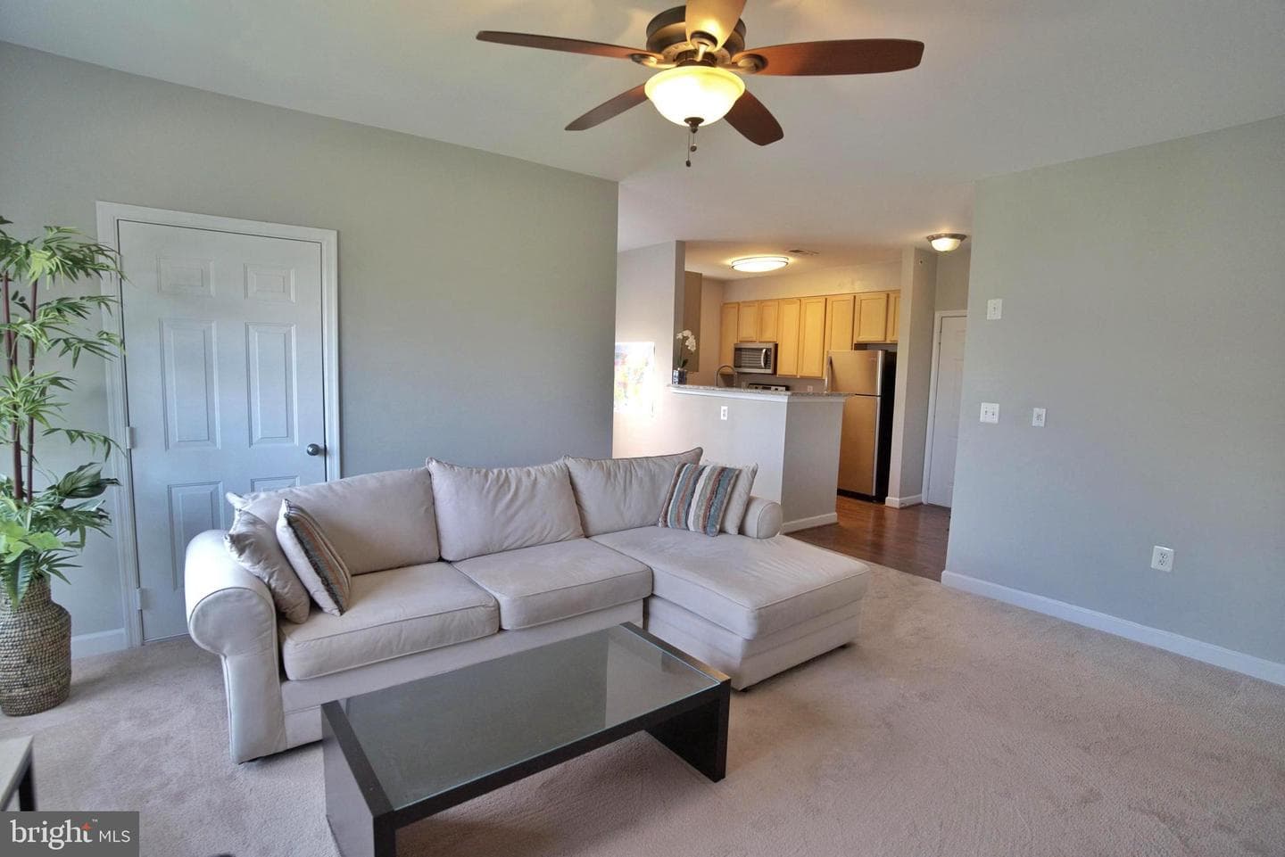 42480 Rockrose Square #304 photo 4