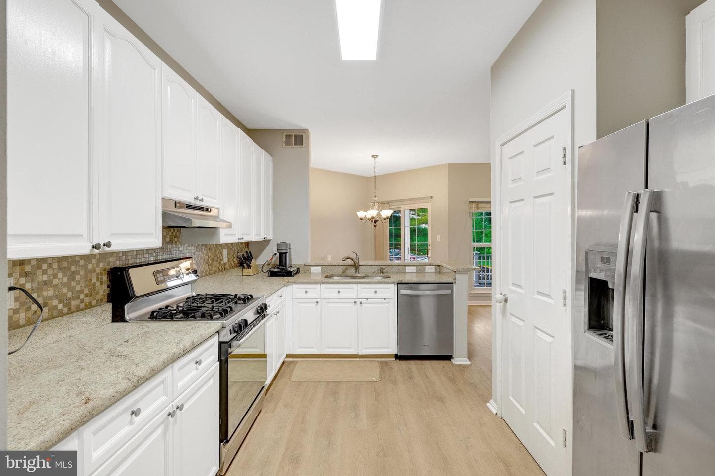 44115 Allderwood Terrace photo 13
