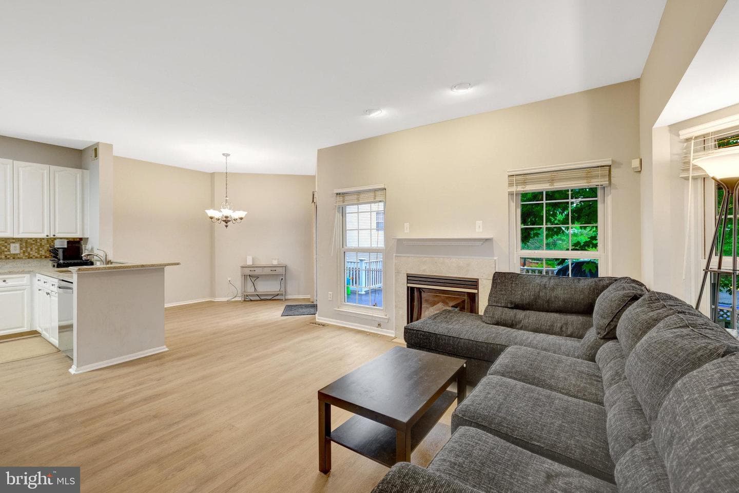44115 Allderwood Terrace photo 4
