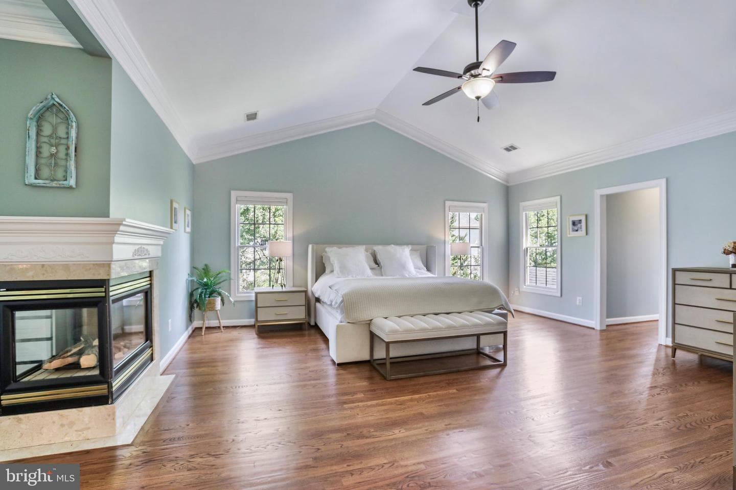 18301 Mid Ocean Place photo 22