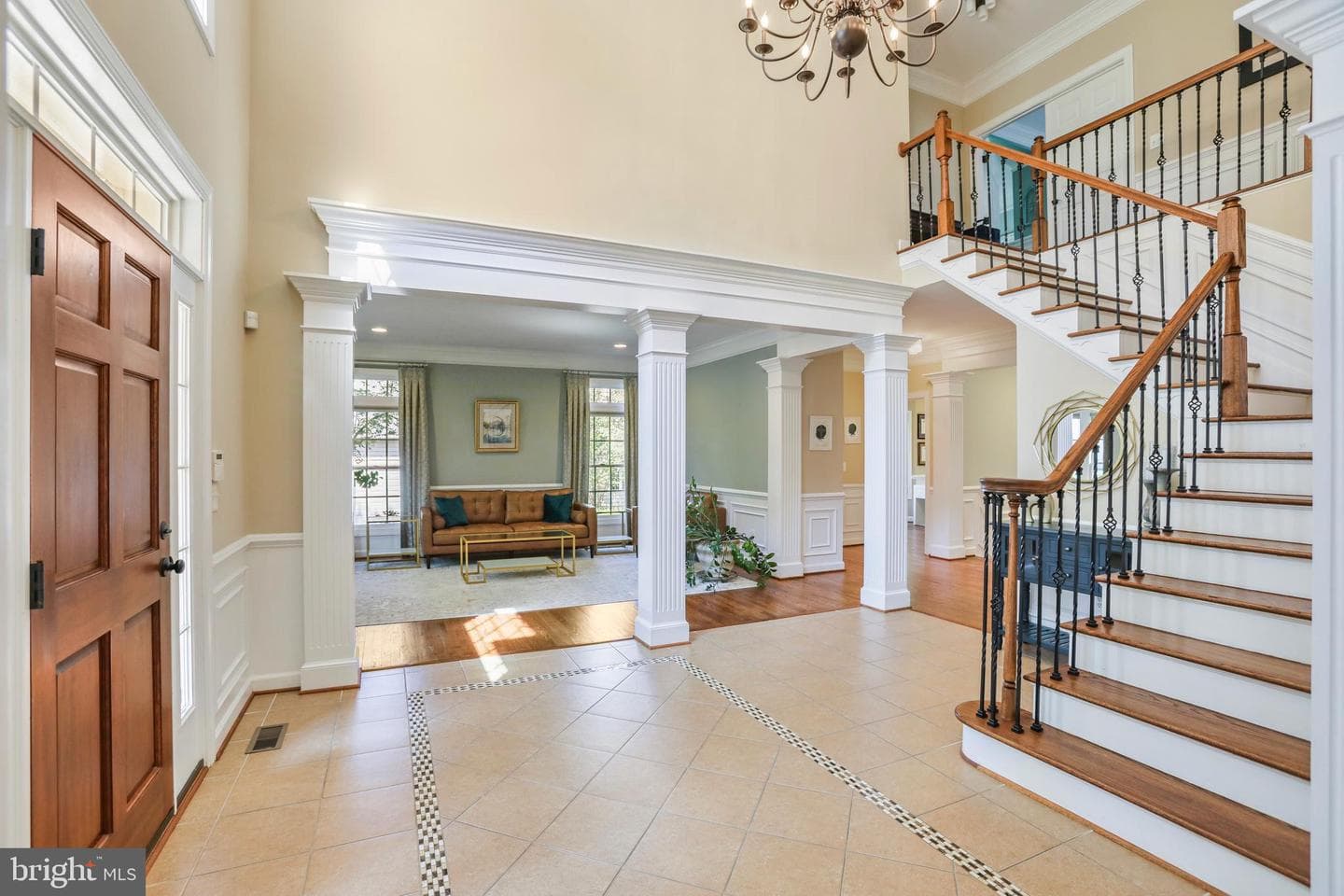 18301 Mid Ocean Place photo 5