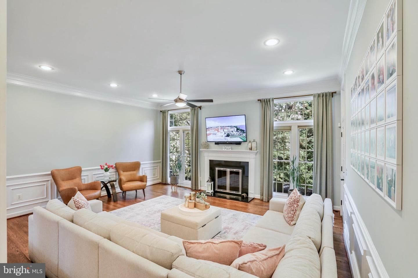 18301 Mid Ocean Place photo 8
